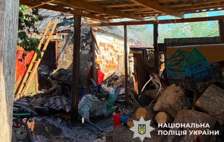 Фото для новини:Російський дрон атакував селище на Харківщині