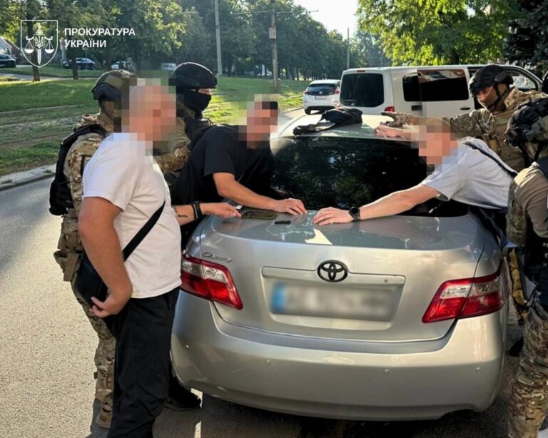Фото для новини:У Дніпрі побили волонтера й викрали кошти для ЗСУ