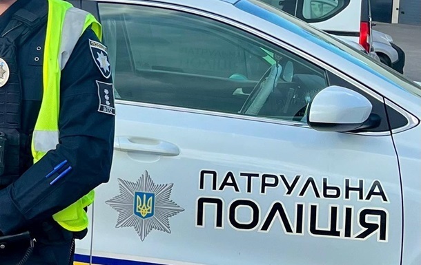 Фото для новини:У ДТП на Миколаївщині загинув поліцейський та військовий у СЗЧ