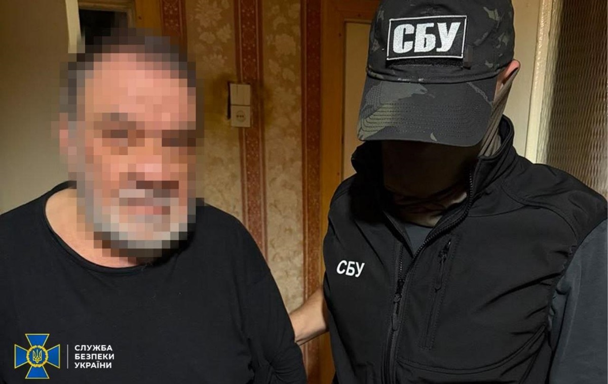 Фото для новини:У Херсоні затримали іноземця, який працював на ФСБ