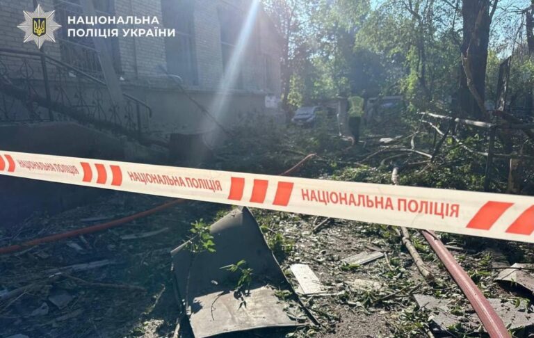 Фото для новини:У Києві 11 загиблих після нічної атаки РФ