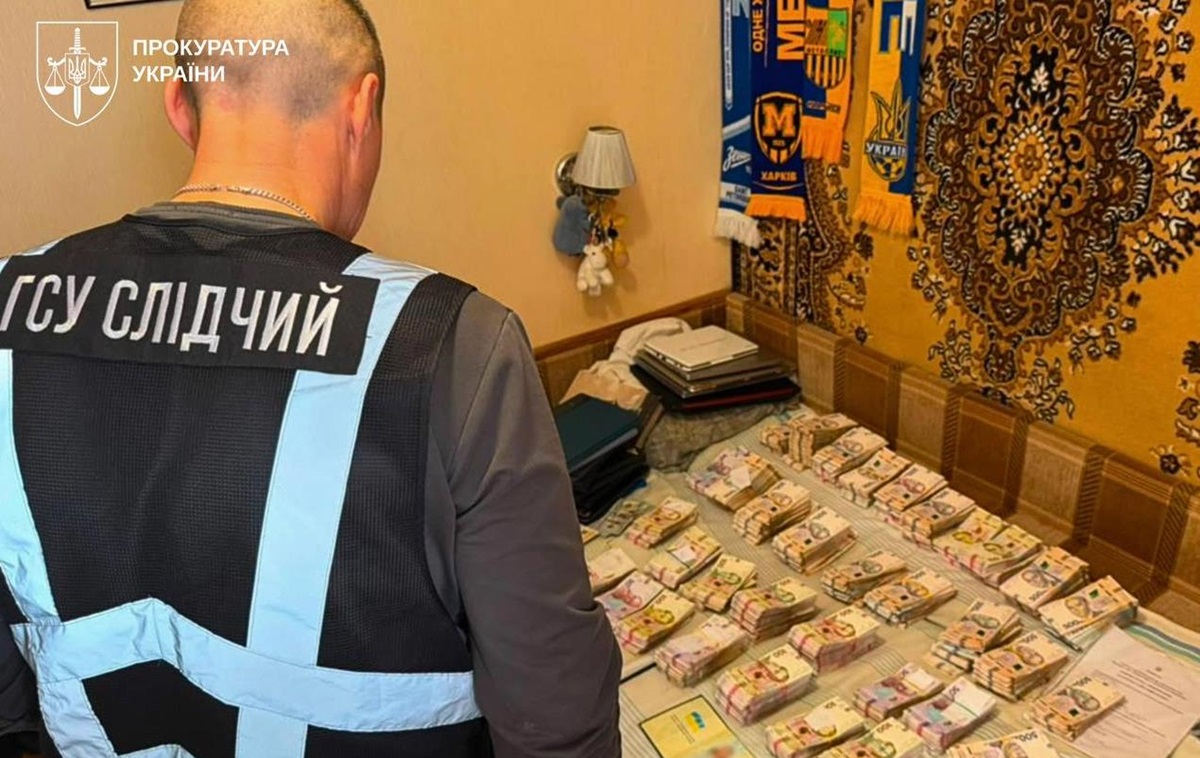 Фото для новини:У Києві та Харкові викрили схему оформлення фіктивної інвалідності