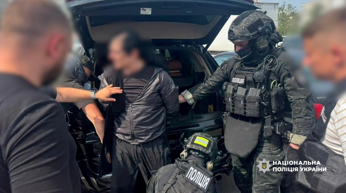 Фото для новини:У Києві затримали іноземця, якого 20 років розшукував Інтерпол