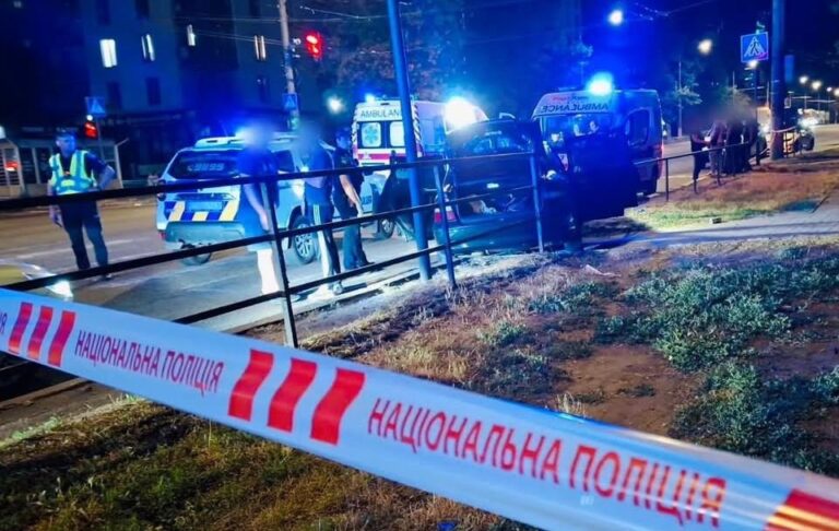 Фото для новини:У Миколаєві сталась стрілянина, є жертви