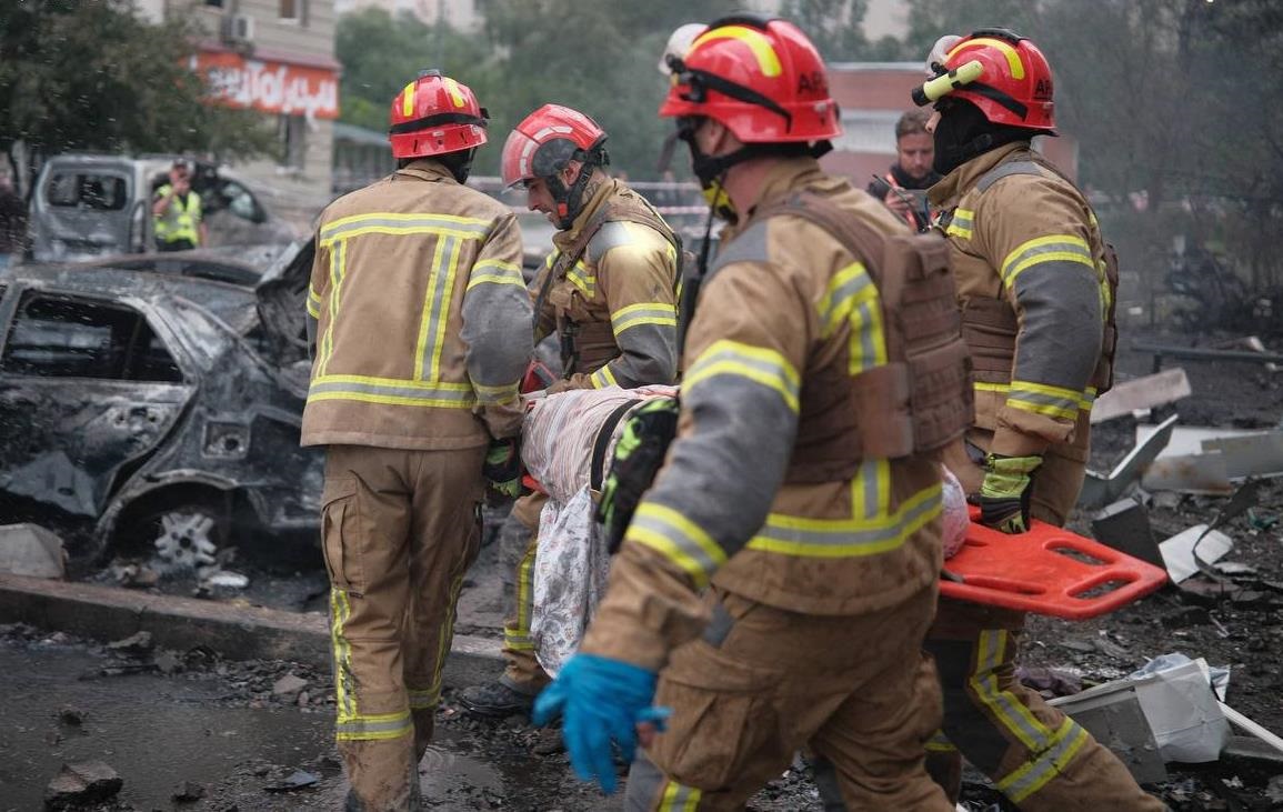 Фото для новини:В Києві після атаки РФ сім загиблих