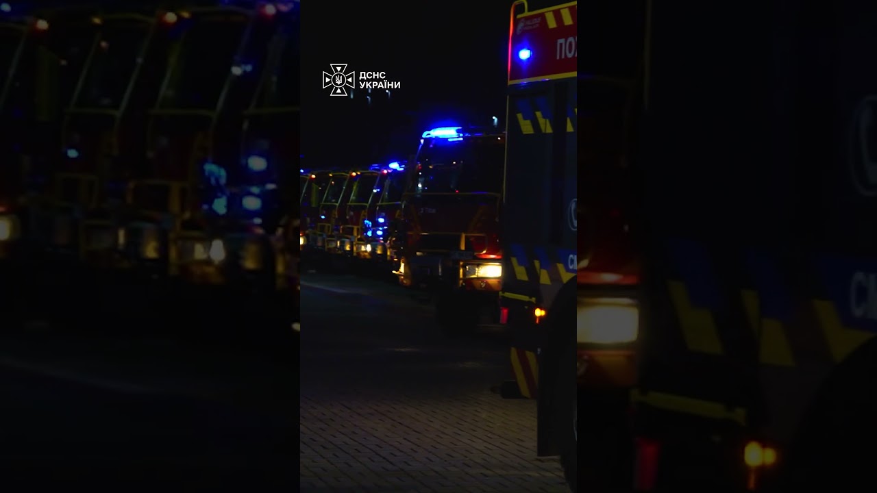 Фото для новини:⚡️ Досвід війни + вітчизняна техніка = перемога над стихією. Рятувальники вирушили на допомогу