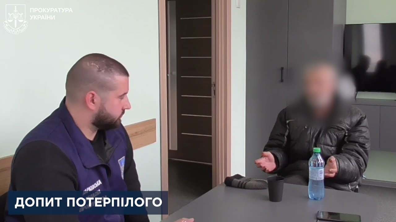 Фото для новини:Вручено підозри двом російським воякам: утримували цивільного у погребі, поки його матір помирала