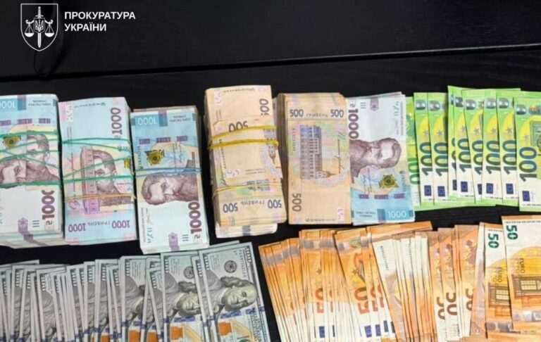 Фото для новини:За $5 тисяч оформлювали викладачами: розкрито схему відстрочок