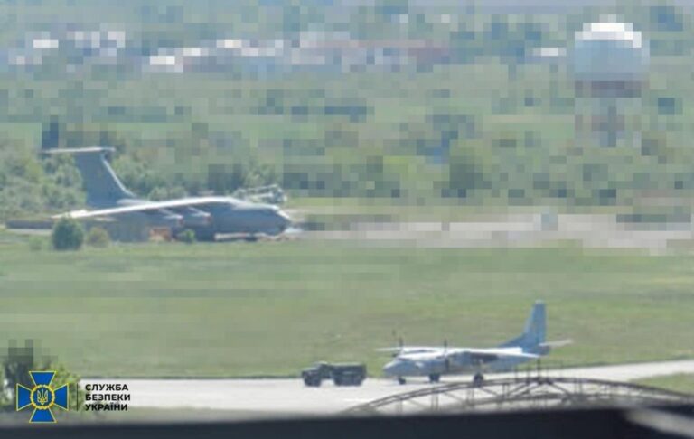 Фото для новини:Агенти ГРУ "полювали" на F-16 та Mirage - СБУ