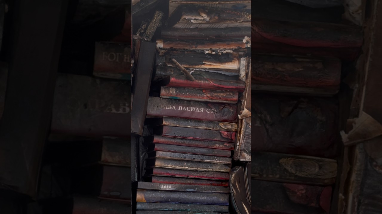 Фото для новини:Russia’s ballistic attack severely damaged a book market in Kyiv