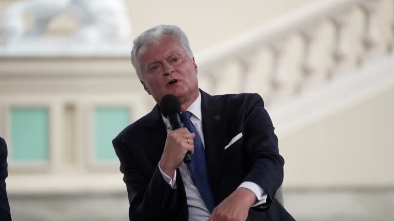 Фото для новини:Пресконференція лідерів за підсумками саміту NB8 у Києві