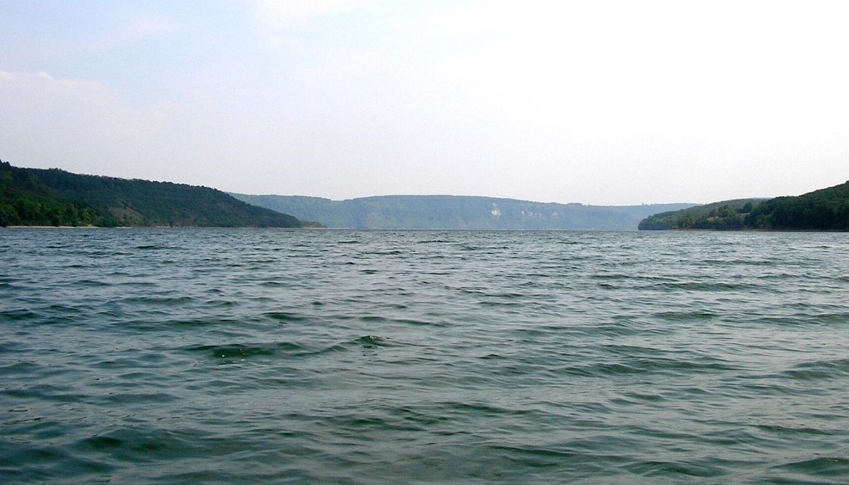 Фото для новини:Молдова задіяла стратегічний запас води через обміління Дністра