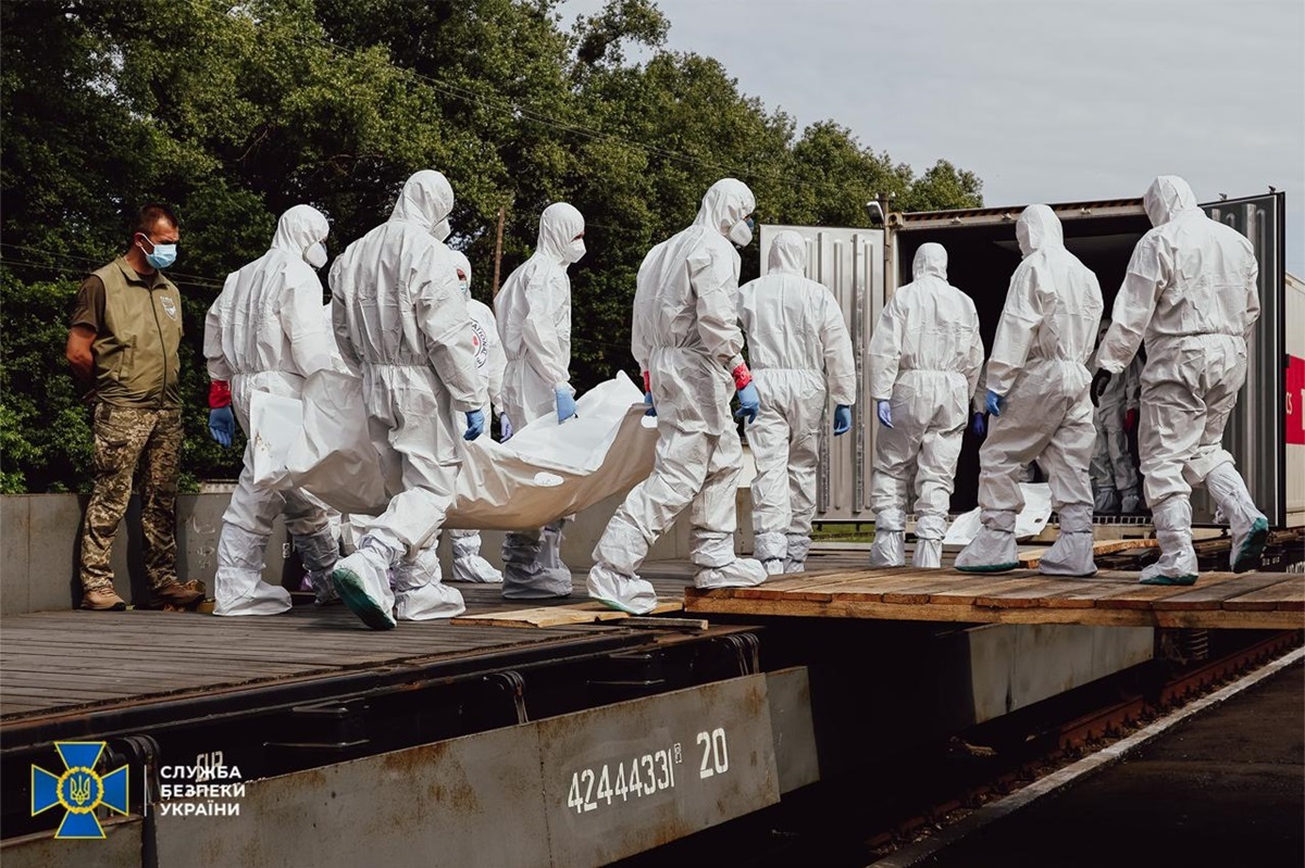 Фото для новини:МВС спростувало фейк про репатріацію 1210 тіл українських військових