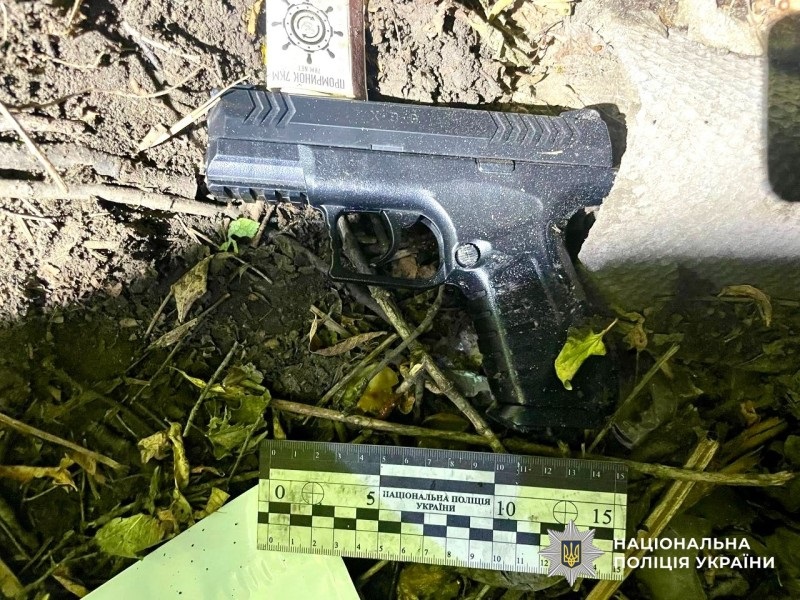 Фото для новини:На Миколаївщині підліток влучив дівчині в око з пневматичної зброї