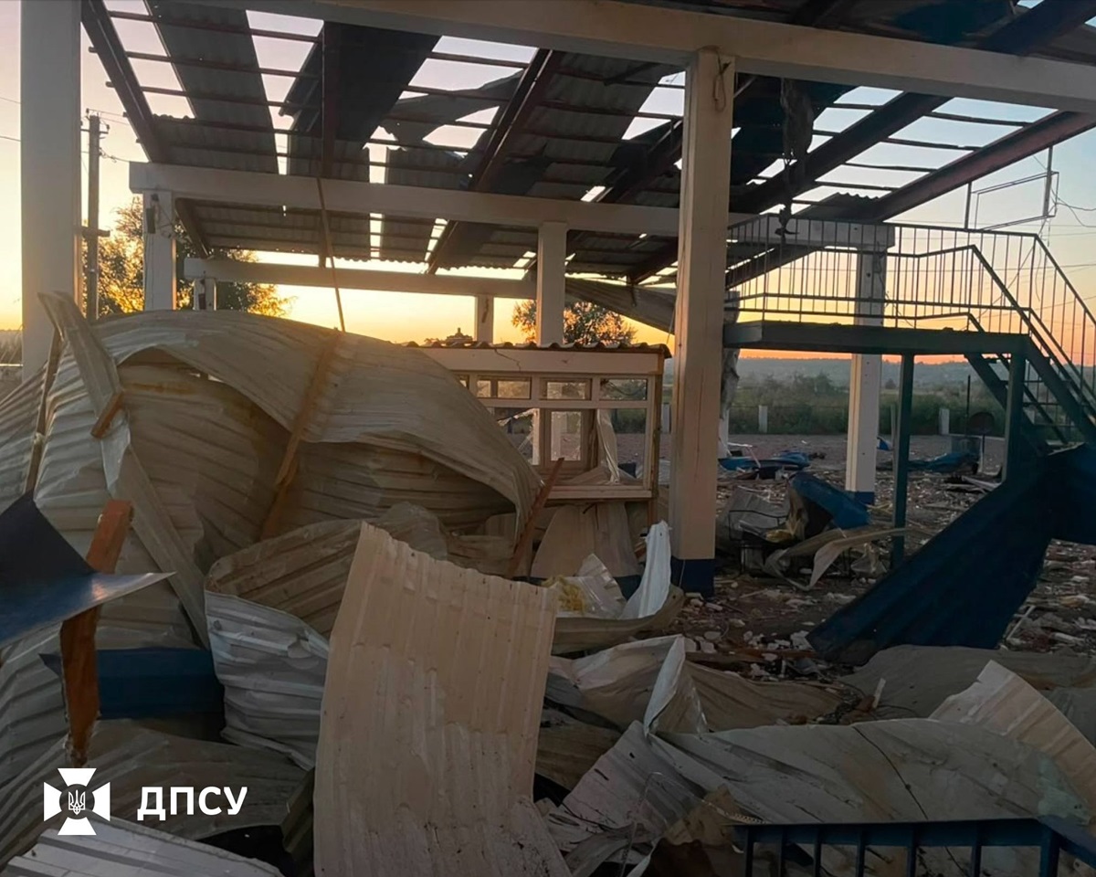 Фото для новини:РФ атакувала пункт пропуску на кордоні з Молдовою
