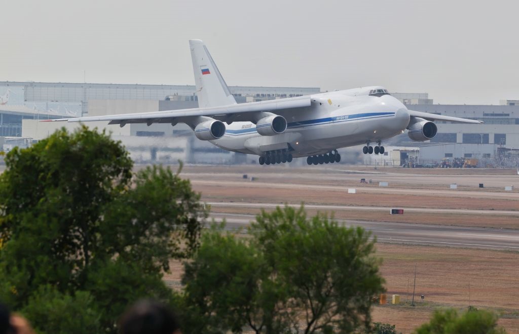 Фото для новини:Росія створила "тіньову авіамережу" для перекидання сил в Африку