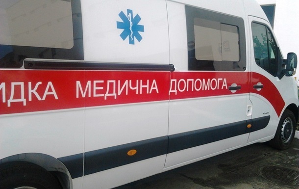 Фото для новини:Росіяни вдарили по Херсону, четверо постраждалих