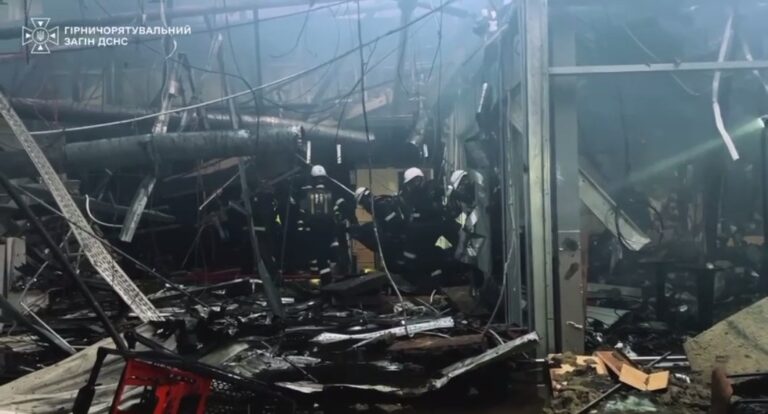 Фото для новини:Трагедія в Кривому Розі: поліція оголосила підозру директору супермаркету