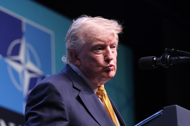 Фото для новини:Трамп шукає заміну: хто може стати новим спікером Білого дому