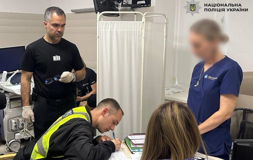 Фото для новини:У Києві лікарці оголосили підозру після втрати пацієнткою дитини