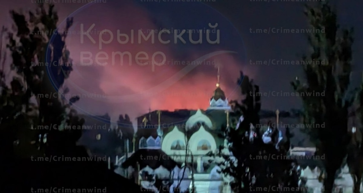Фото для новини:У Криму вибухи, Керченський міст перекрито - OSINT