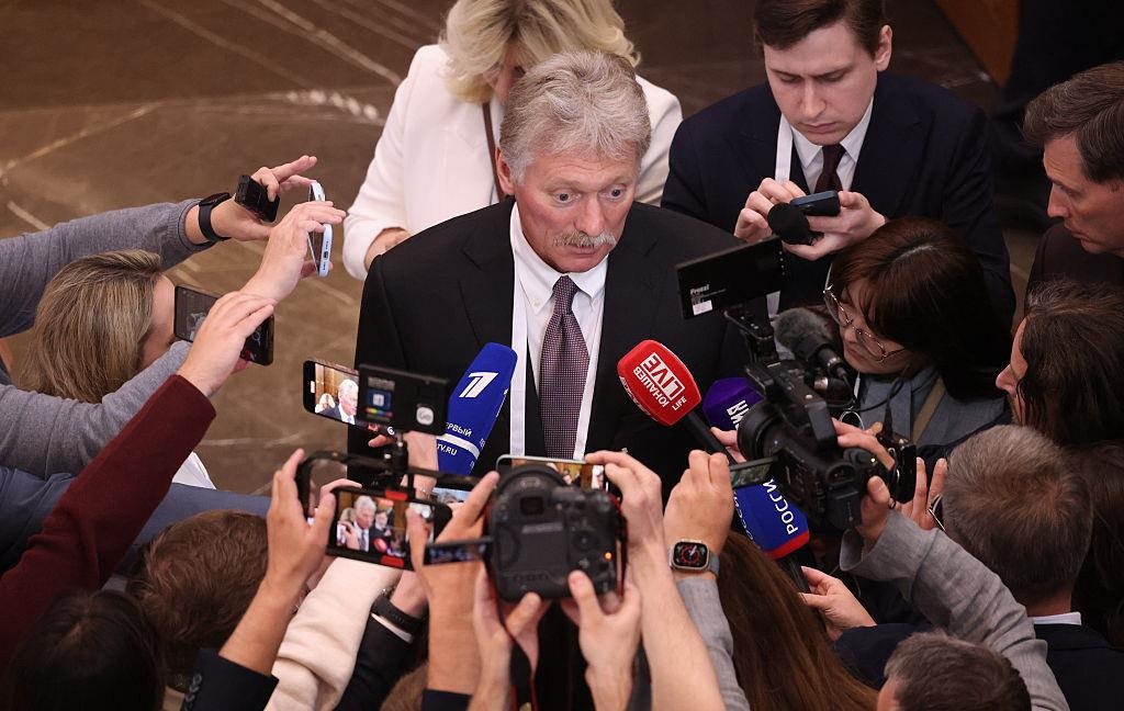 Фото для новини:У Путіна відреагували на удари по складам Ozon