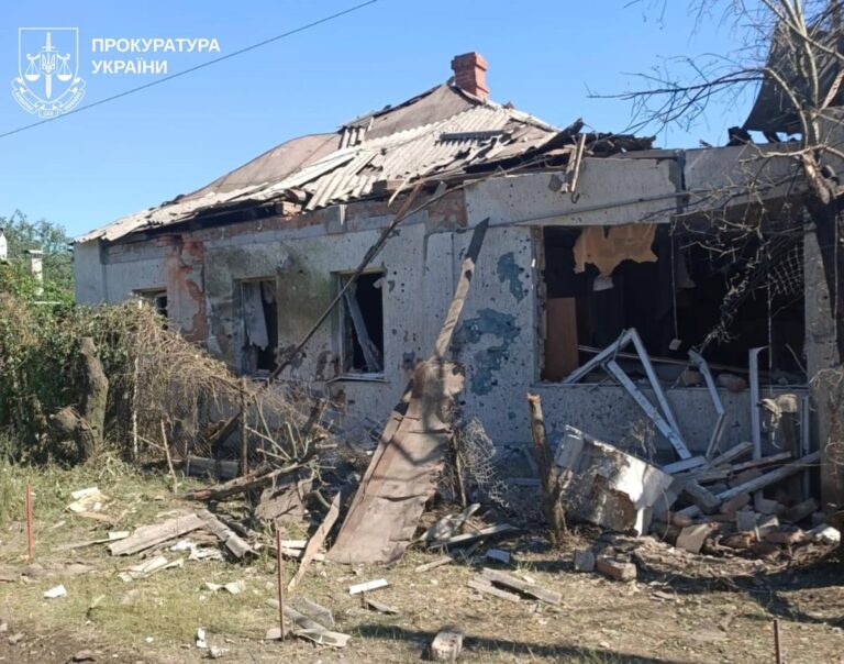 Фото для новини:Внаслідок обстрілу Ізюму загинув чоловік, постраждала дитина