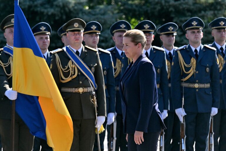 Фото для новини:Захід може надати Україні більше Patriot - прем'єр Данії