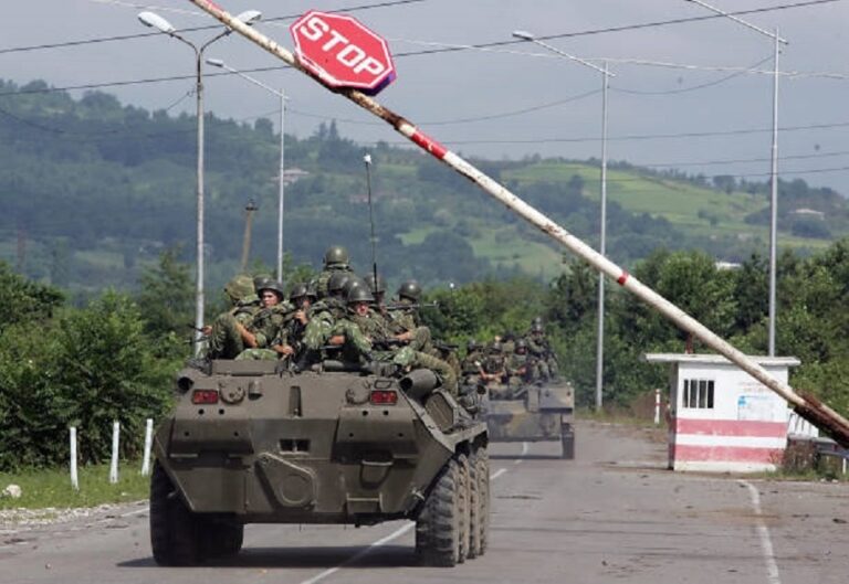 Фото для новини:Захід попередив Росію через її нові дії у Грузії