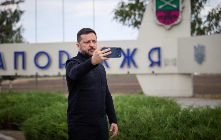 Фото для новини:Зеленський вирішив, як посилити позиції на Донбасі